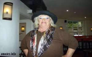 Oma Gangbang Düsseldorf mach mit